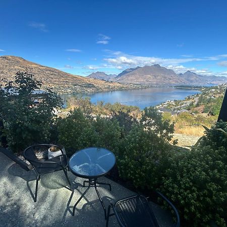 Luckie Lane Homestay Queenstown Exterior photo
